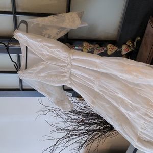 Light and airy lace maxi dress